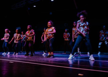 African Teen _ Spectacle African Mouv African Teen _ Spectacle African Mouv